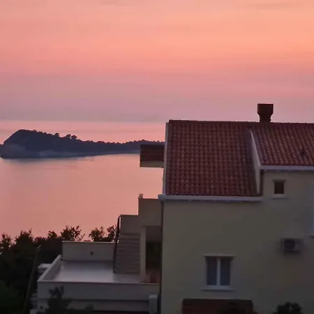 Apartment In 43518 Cavtat