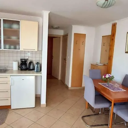 Apartment In 43518 Cavtat